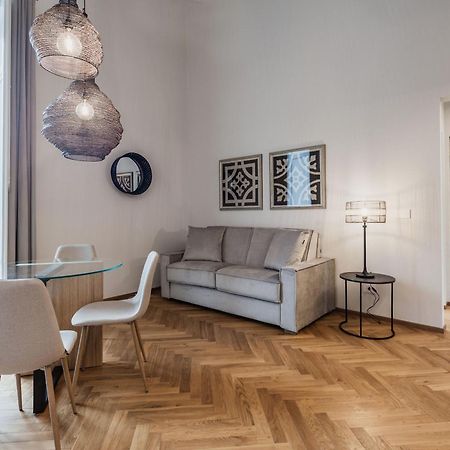 Ferrini Home - Riso 80 คาตาเนีย ภายนอก รูปภาพ